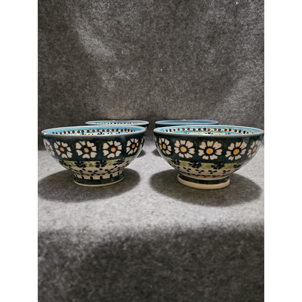Polish Pottery Boleslawiec Set Of 4 Cereal/ Soup Bowls Green/Daisy Pattern READ